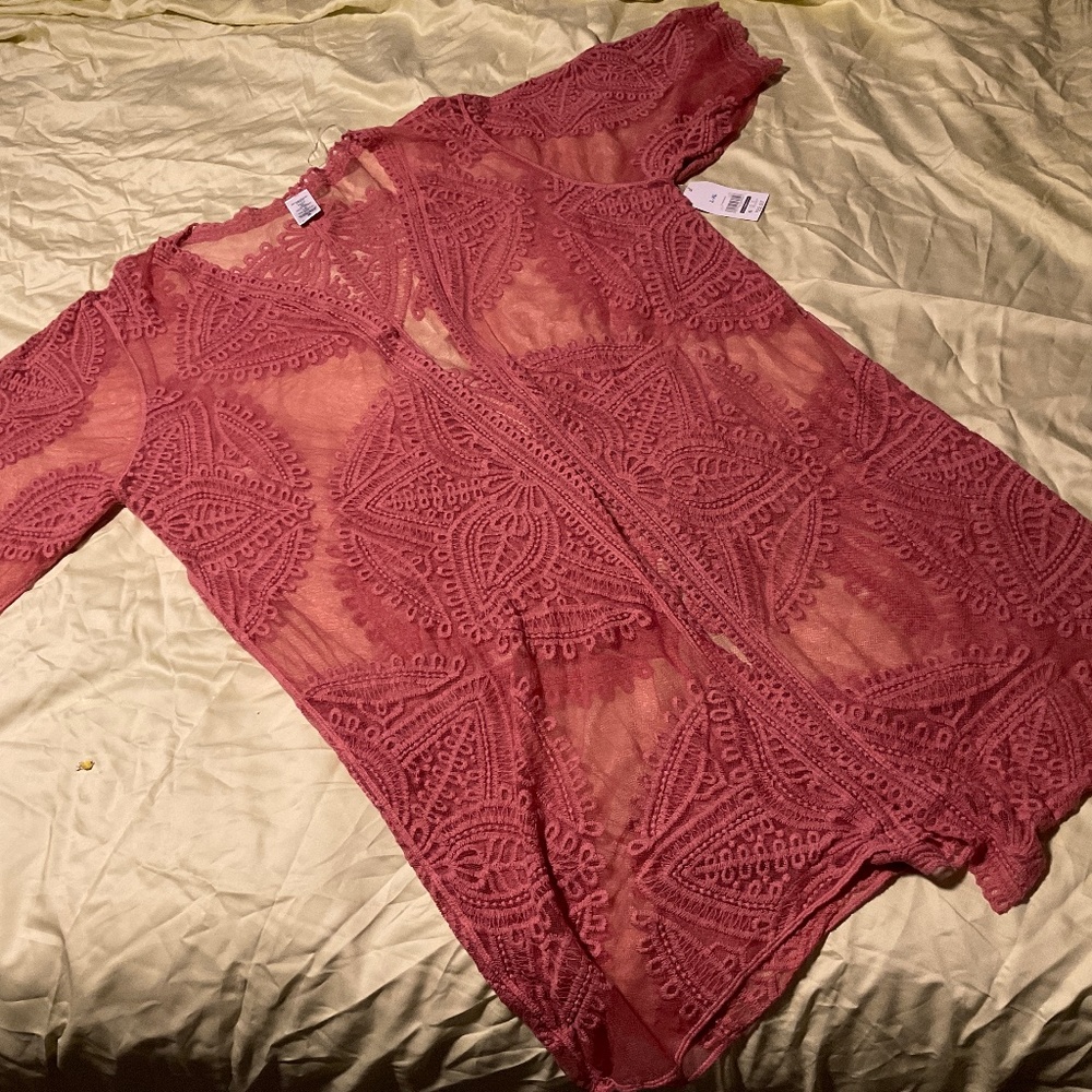 Rose colored lace cover up/kimono - Women’s size L/XL